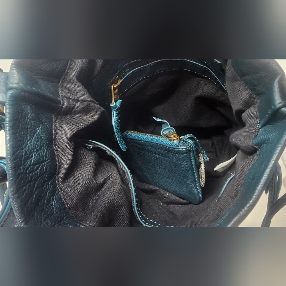 Wanderers Travel Co Pebbled Leather Azzurra The Bronte Bucket Crossbody Bag $189 - Picture 9 of 17